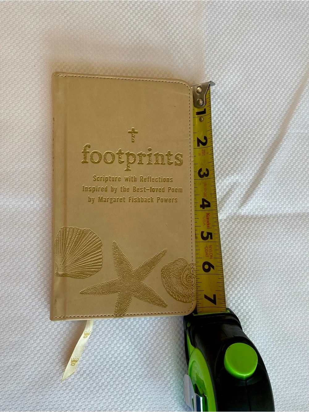 Footprints Scripture with reflections by Nary Fishback Powers - Gold